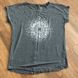 Gray Gaiam yoga shirt